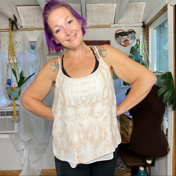 Rachel Zoe Neutral Snake Python Print Strappy Flowy Tank Top Size Medium - Picture 4 of 15